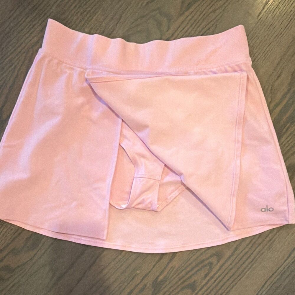 ALO YOGA Match Point Tennis Skirt Pink Wrap Athletic Skort, size small, EUC - Picture 3 of 7